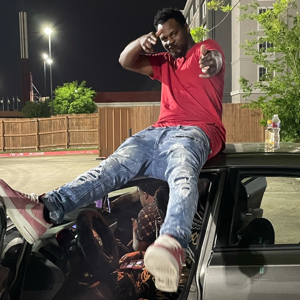 Meet your Posher, Darien